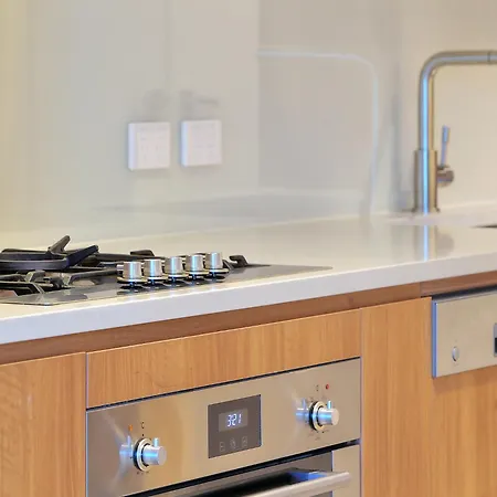 The Gatsby Escape Skytower Luxury Living At Level 71 Apartment