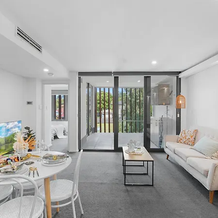 Near Garden City&3km To Qsac Apartment Brisbane