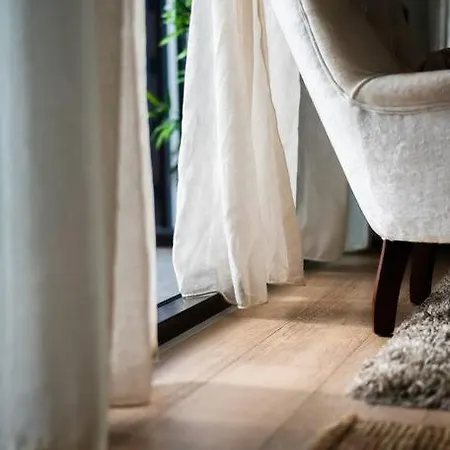 West End Boutique - Private 2 Bedroom 2 Bathroom Near South & Bne City * Brisbane