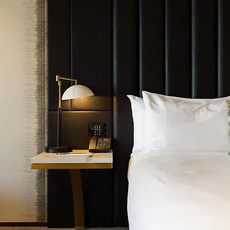 Emporium South Bank Hotel 5*