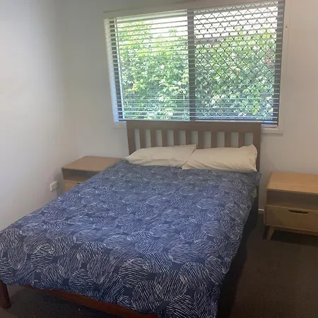 4 Bedroom In Nudgee Villa Brisbane