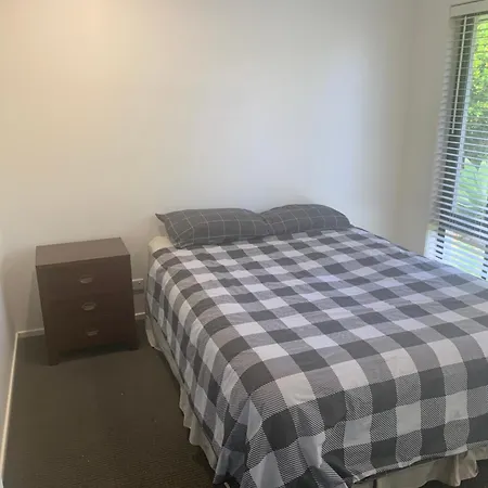 4 Bedroom In Nudgee Villa *
