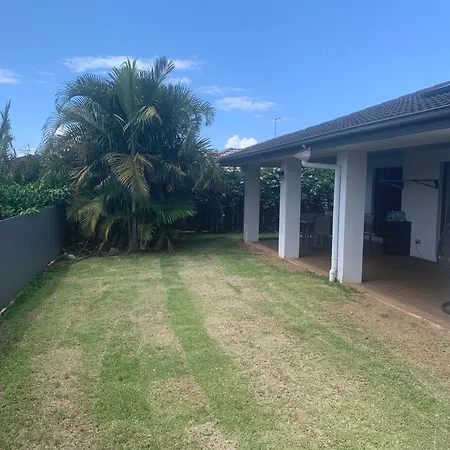 Villa 4 Bedroom In Nudgee Brisbane