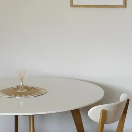 Entire Unit In Spring Hill * Brisbane