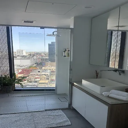 Luxury In The Valley * Brisbane