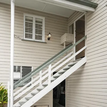4bdr 2bth Holiday Holland Park * Brisbane