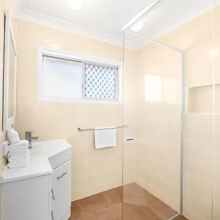 Sunnybank 4 Bedrooms Home, Family Friendly Brisbane