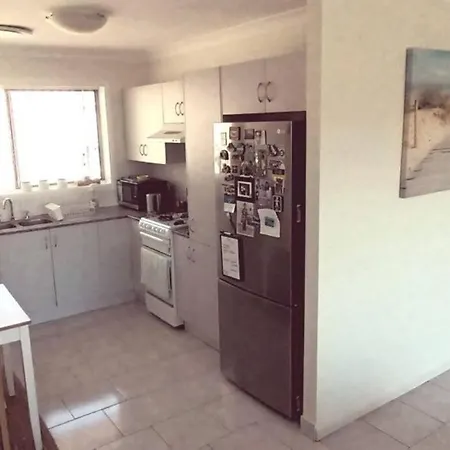 Comfortable 2b Close To Cbd & Transport Brisbane