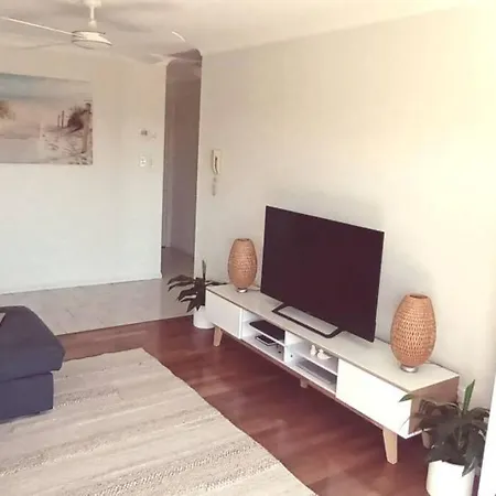 Comfortable 2b Close To Cbd & Transport Apartment Brisbane