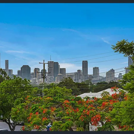 Holiday home Wow Bridge Views Near Cbd Quiet Bus Train Brisbane