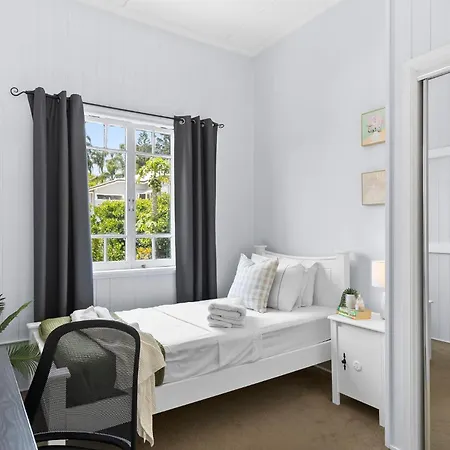 Holiday home Wow Bridge Views Near Cbd Quiet Bus Train Brisbane