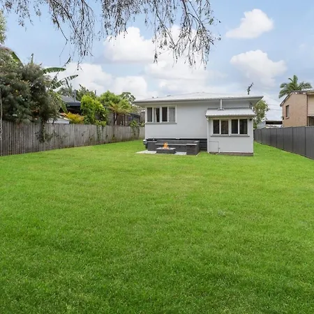 Acacia Ridge - Firepit, Kids Cubby, Games *