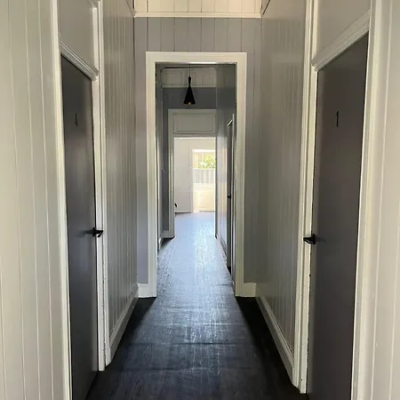 Homestay Cozyhomes Woolloongabba Comforts Brisbane