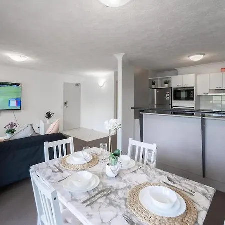 Apartment Spacious Inner-city