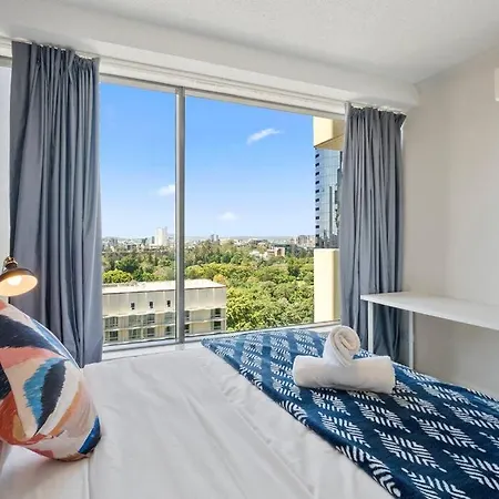 Apartment Luxe Living Chic2br In Prime Cbd Location