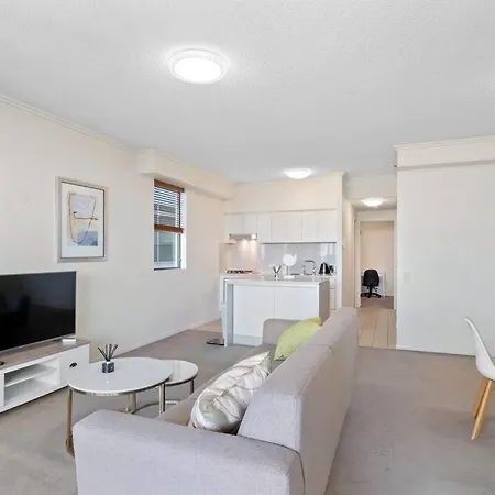 Luxe Living Chic2br In Prime Cbd Location Apartment *