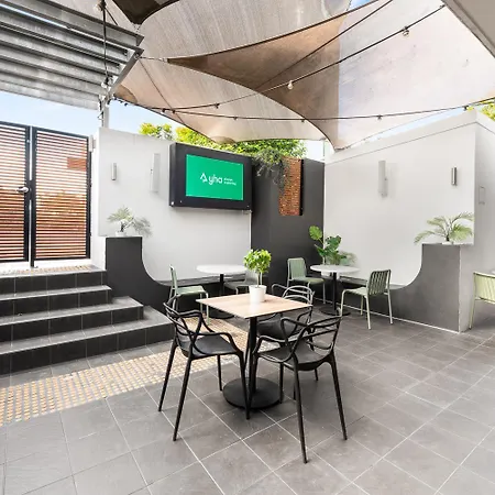 Hostel Yha