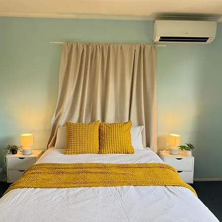 Homestay Peaceful In Shared House Macgregor Brisbane