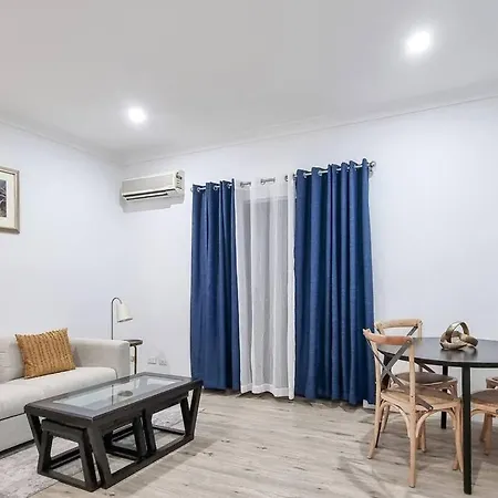 Wishart 1bed 1bath Tiny, Quiet House W Parking M15 * Brisbane