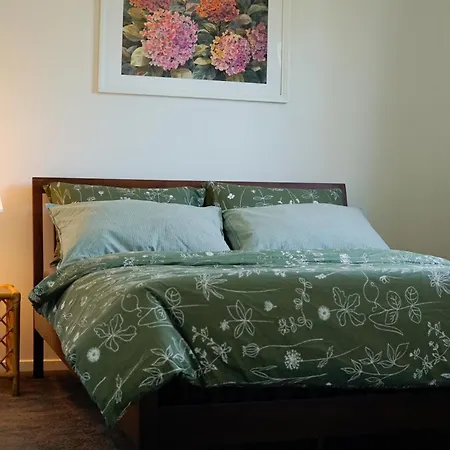 Apartment Located In The Heart Of Indooroopilly