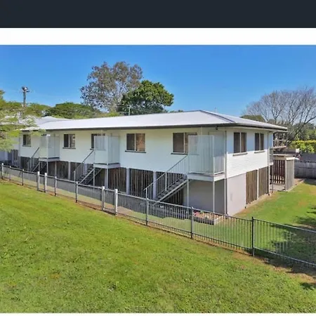 Unit 4 Brisbane
