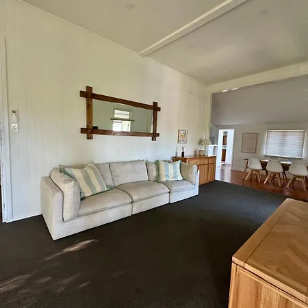 Holiday home 3 Bedroom House In Heart Of Bulimba *