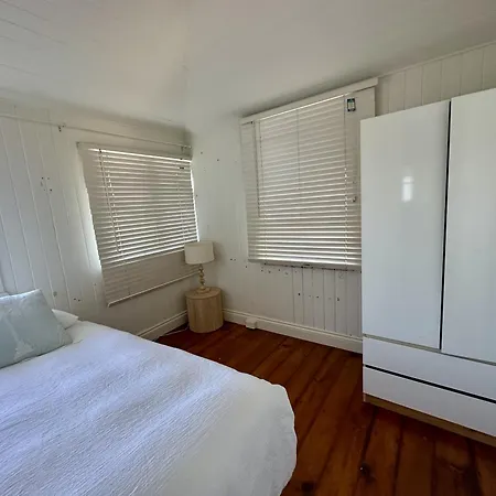 3 Bedroom House In Heart Of Bulimba *