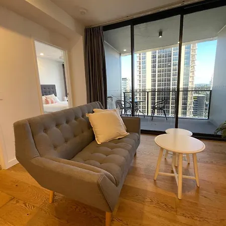 Cozy 2-bedroom With Spacious Balcony Apartment *
