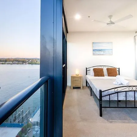 Apartment 2br-2ba Resort-style Retreat In Hamilton M21 Brisbane