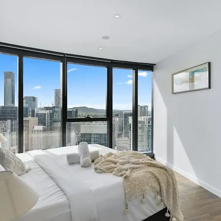 Breathtaking View 4b3b With Parking Pool And Gym At Cbd Apartment *