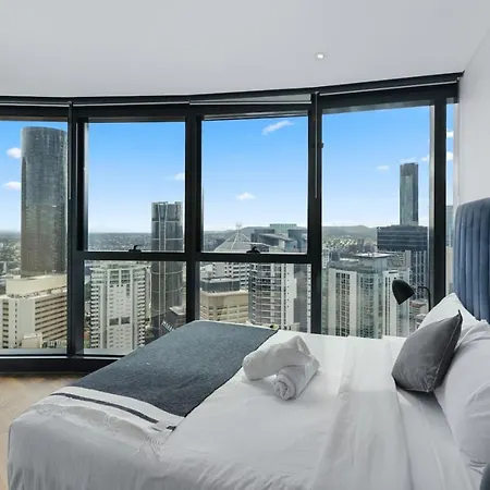 Apartment Breathtaking View 4b3b With Parking Pool And Gym At Cbd Brisbane