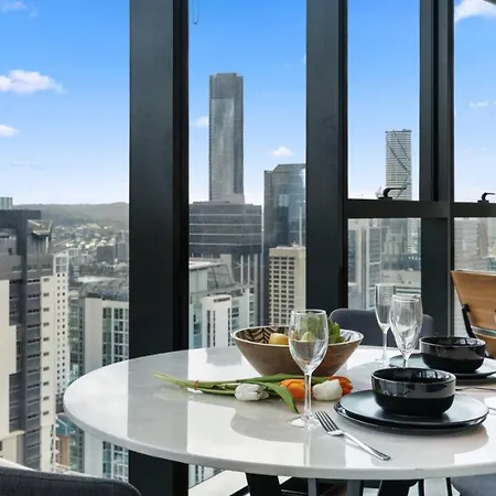 Breathtaking View 4b3b With Parking Pool And Gym At Cbd Brisbane