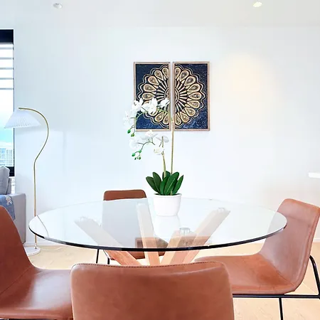 Apartment The Luxe At Queen Street River View