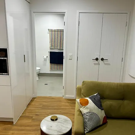 Chermside Apartment