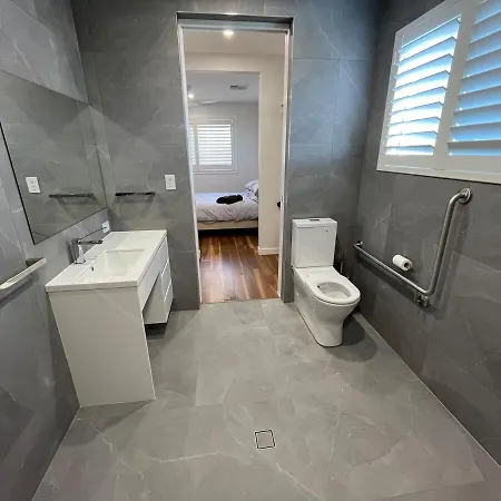 5 Star Luxury Manly Holiday home Brisbane