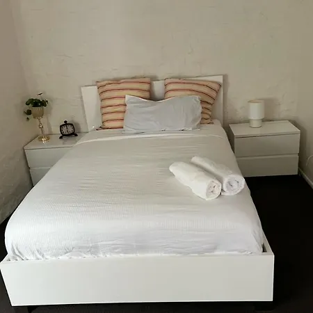 Massive 5bdr Games Wi-fi Netflix Holiday home Brisbane