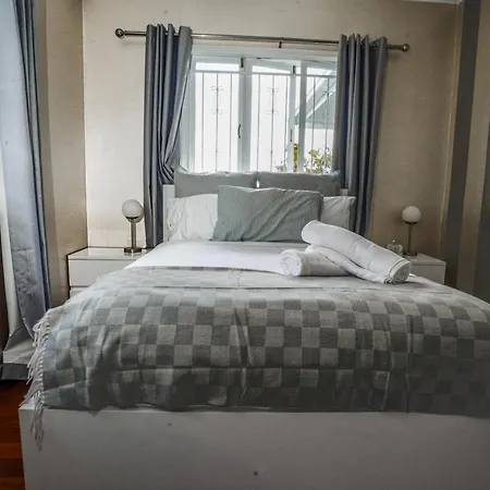 Massive 5bdr Games Wi-fi Netflix * Brisbane