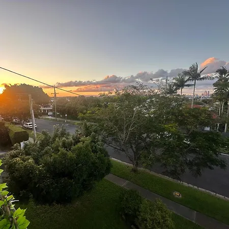Guest house Close To The Brisbane