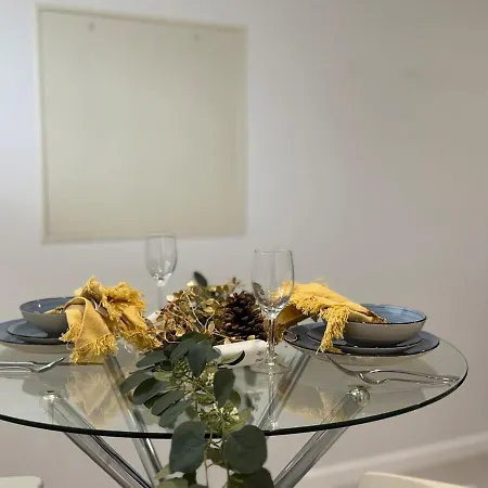 17a Olive In Sunnybank *