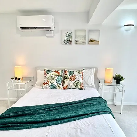 17a Olive In Sunnybank