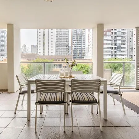 Artist Retreat With Huge Entertaining Balcony Apartment Brisbane
