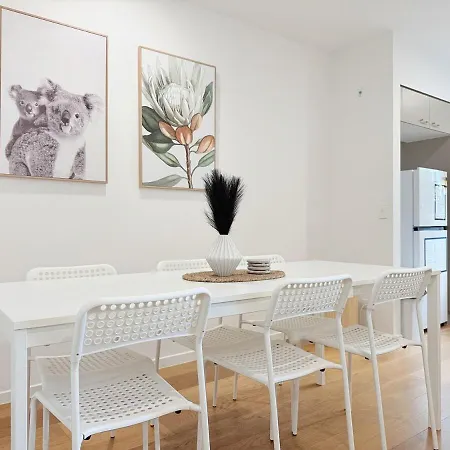 Wynnum Oasis Retreat Villa