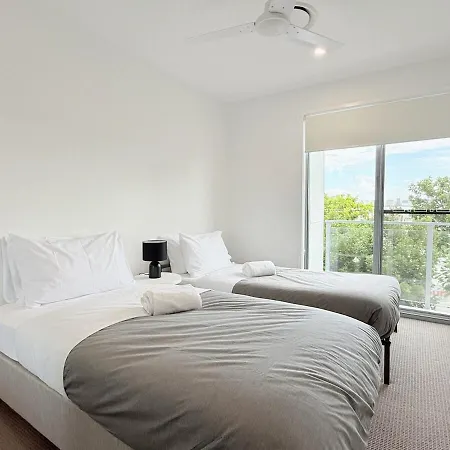 Wynnum Oasis Retreat Villa