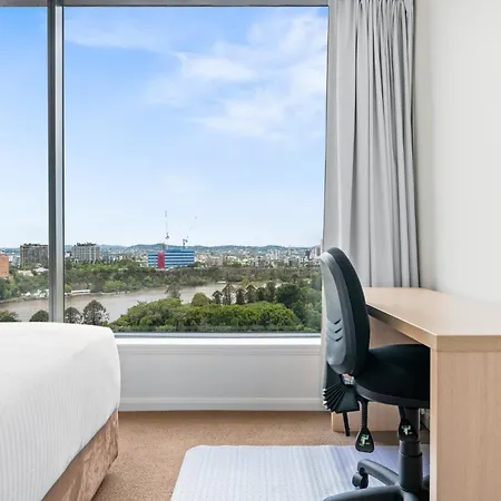 2-bed With River Views Apartment