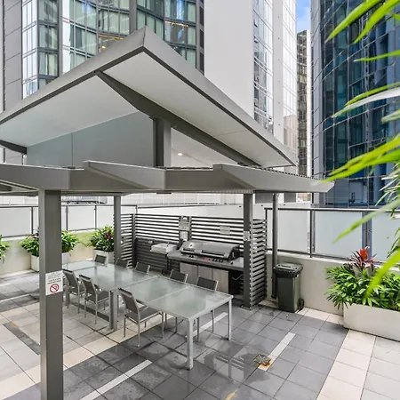 2-bed With River Views Apartment