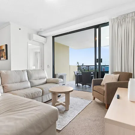2-bed With River Views Apartment *