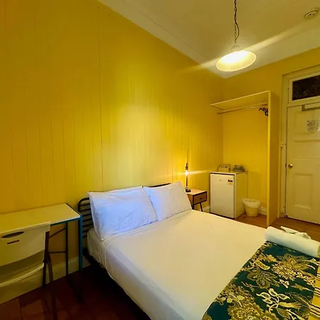 Hostel Minto