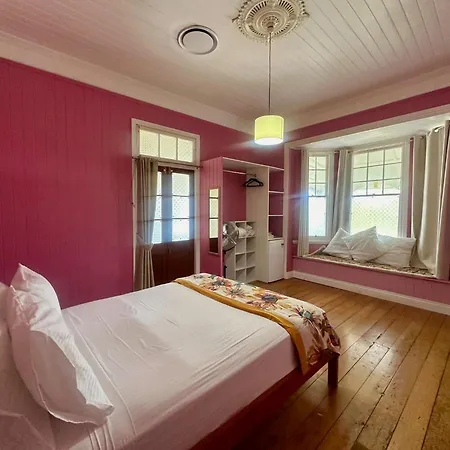 Minto Hostel *