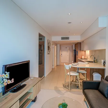 Lux Living In Heart Of Brisbane