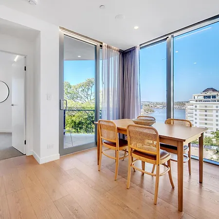 Lovely 2 Bedroom Executive Apartment